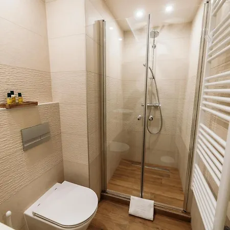 Bed and Breakfast Labashaz Ντέμπρετσεν