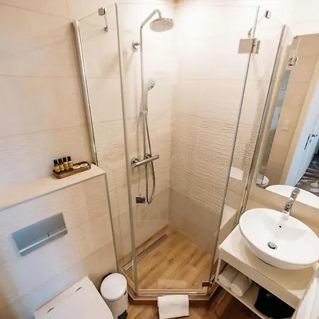 Labashaz Bed and Breakfast Ντέμπρετσεν